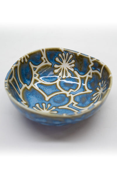 Small Bowl Set with Gift Box: Sankakukobuchisen