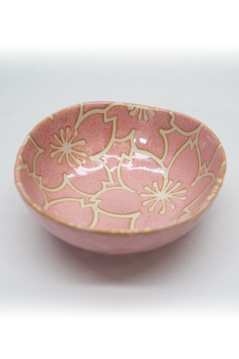 Small Bowl Set with Gift Box: Sankakukobuchisen