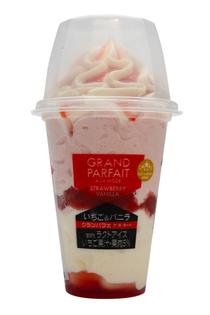 AKAGI-Grand-Parfait-A-La-Mode-