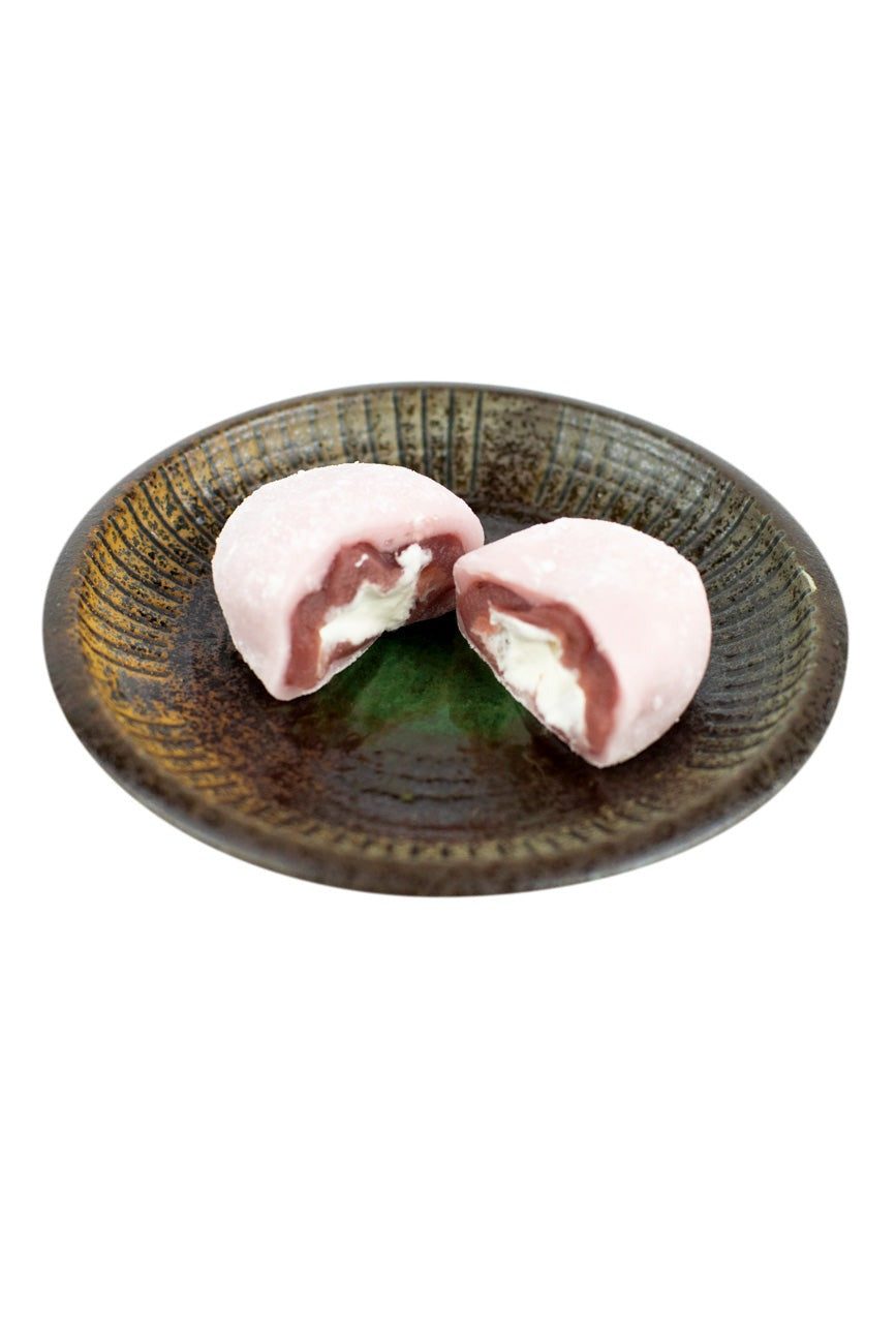 Strawberry Cream Daifuku 60g - Ichiba Junction – ichibajunction